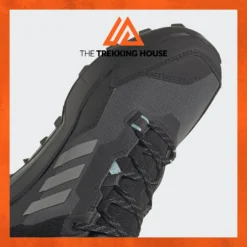 Giày leo núi trekking Adidas
