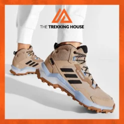 Giày leo núi trekking Adidas