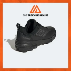 Giày leo núi trekking Adidas