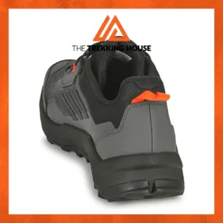 Giày leo núi trekking AdidasGiày leo núi trekking Adidas