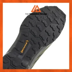 Giày leo núi trekking Adidas
